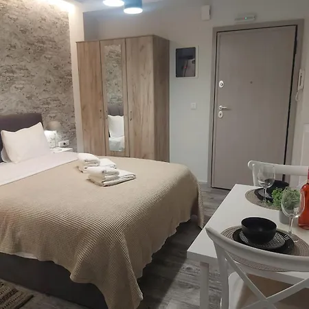 Villanova - Pearl Apartamento Tesalónica